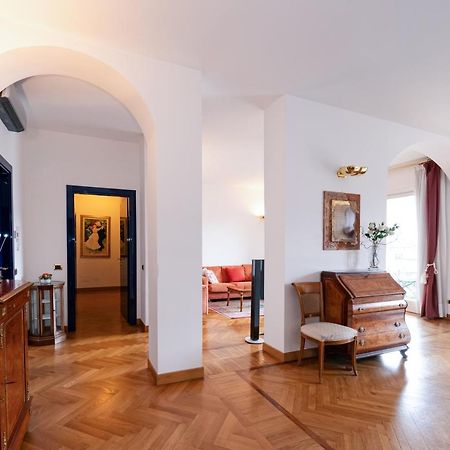 Como City View Apartment Exteriér fotografie
